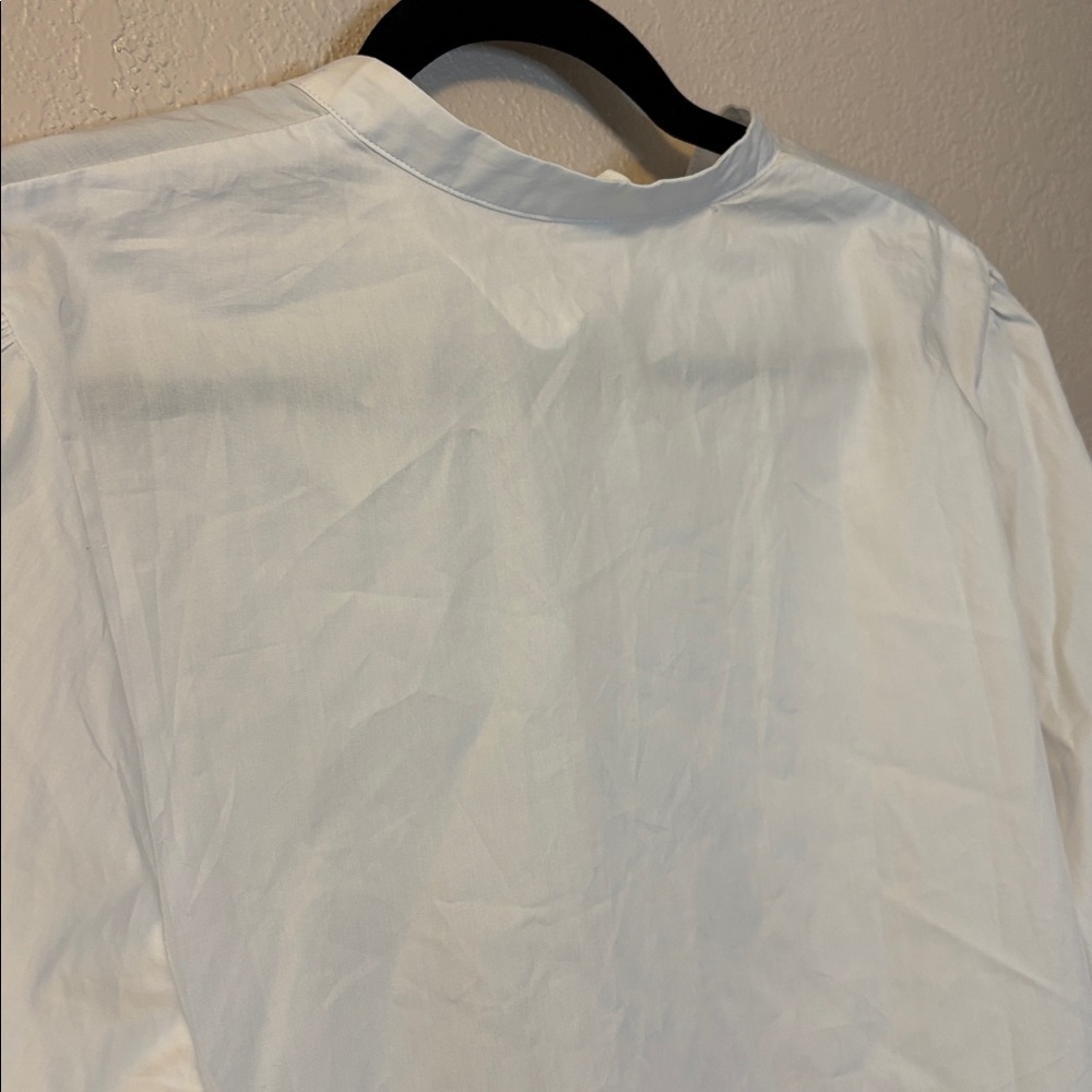 White Eyelet Sleeve Cotton Button-Up Top - Picture 5 of 8